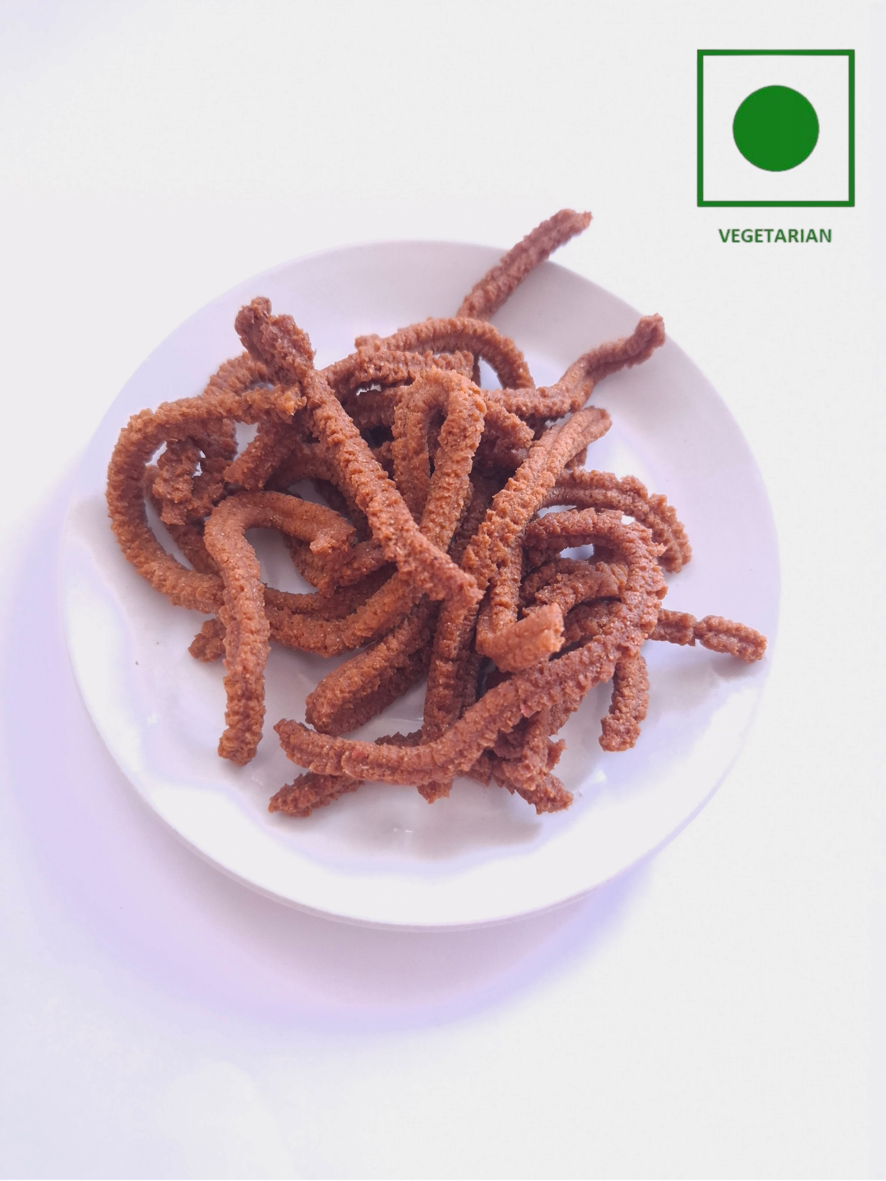 Kambu garlic murrukku