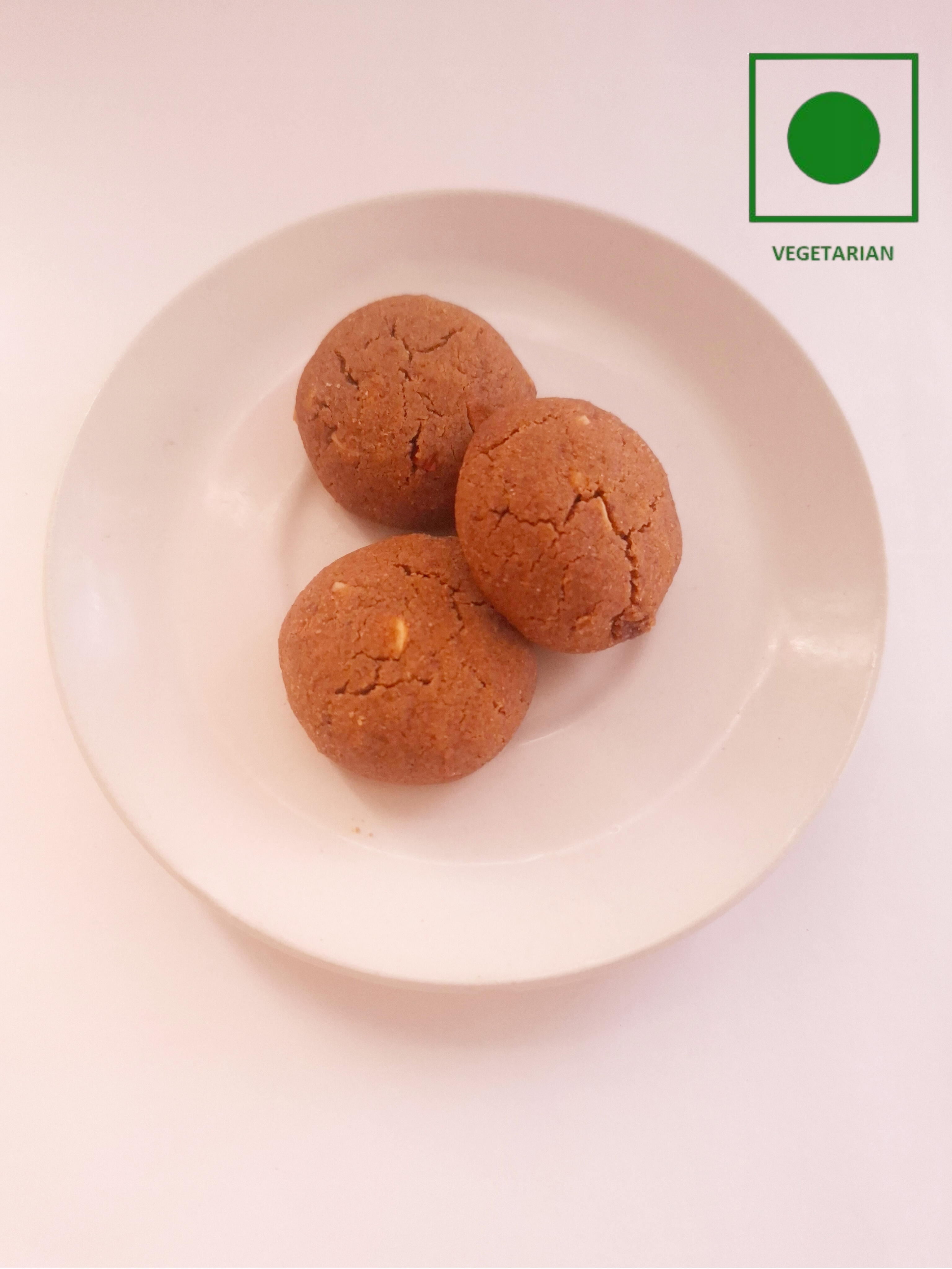 Multigrain fruit and nut eggless